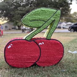 Cerezas Piñata 