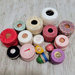 Vintage Tatting & Crochet Thread Assorted Colors Clarks JP Coats Large Lot 12+