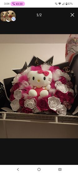 Hello kitty eternal rose bouquet