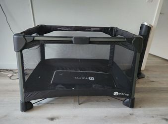 Mom's For You Play Yard - Travel 