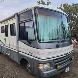 98 Fleetwood Pace Arrow 