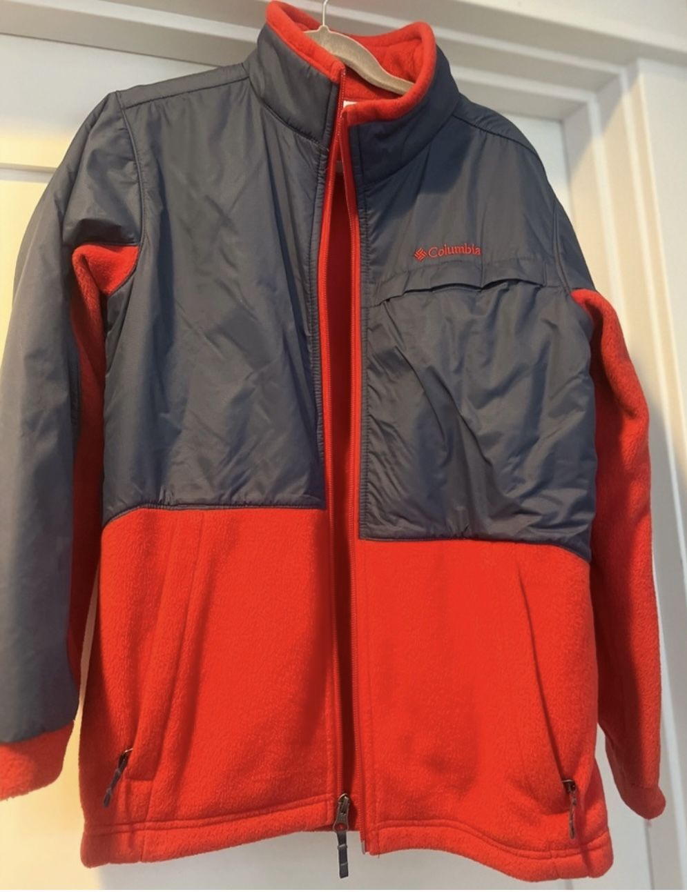Boys Columbia Fleece. Size M