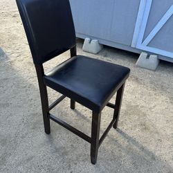 Set Of 4 Bar Stools