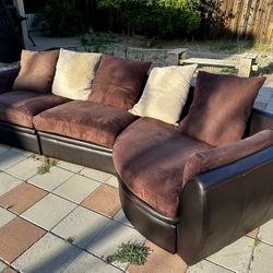 Sectional Couch  ** MOVING OUT**