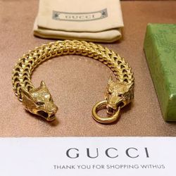 New in box GUCC Gold Wolf Head Bracelet