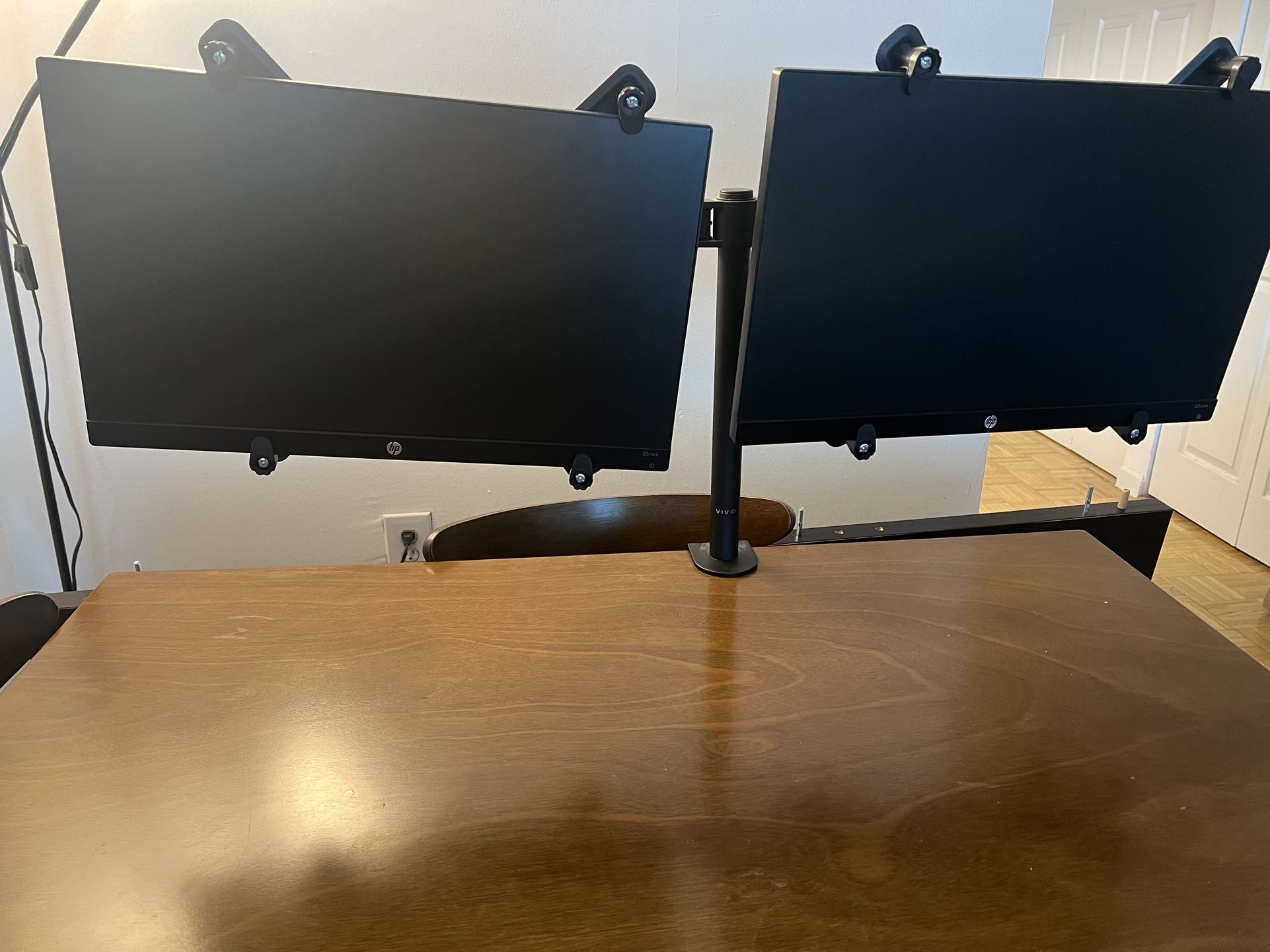 2 HP monitor With VIVO dual Monitor Desk Mount Stand 