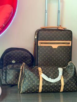 Monogram travel
