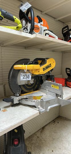 Dewalt saw