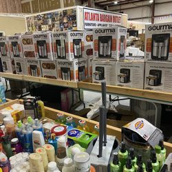 Huge merchandise Warehouse Sale