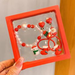 A Solid Sealing Christmas Jewelry Set (Santa Snowman Socks)