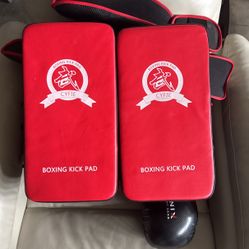 Cyfie Boxing/ Kick Pads
