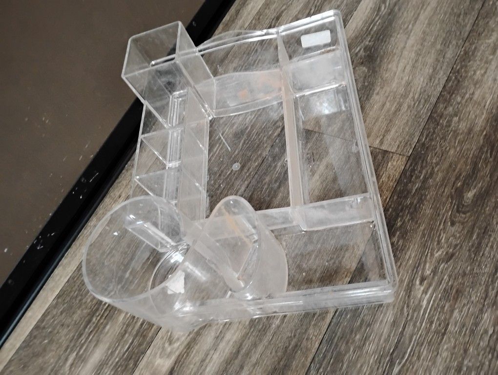 BINO 'The Glamour Caddy' 11 Compartment Acrylic Makeup Organizer Clear and Transparent Cosmetic Beauty Vanity Holder Storage
15"LX11"WX5"H