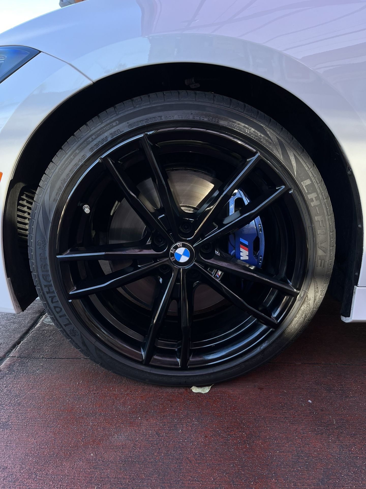 Jet Black BMW G20 OEM M Performance Rims 19” 5x112 for Sale in Highland ...