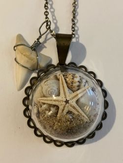 Vintage Seashore CAPSULED Charm Pendant Necklace - Seashells Shells Shark Tooth Sand - Beach Jewelry