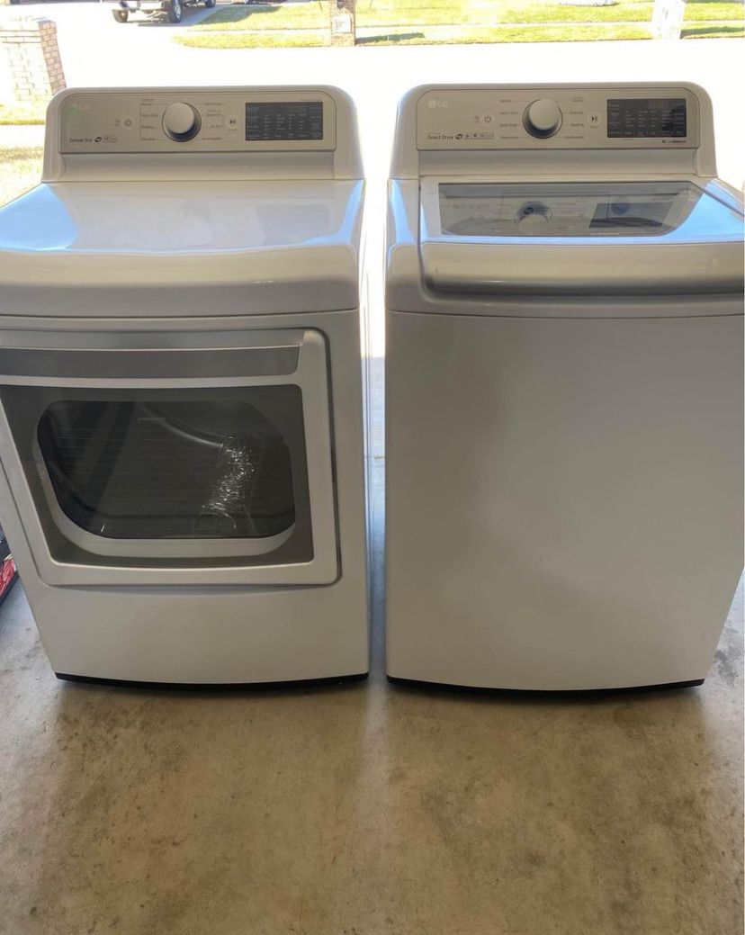 LG Washer & Dryer Set 
