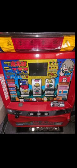 SLOT MACHINE