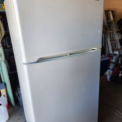 KENMORE  REFRIGERATOR 