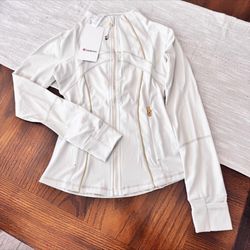 Lululemon women’s define jacket  