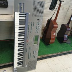 Korg Keyboard 