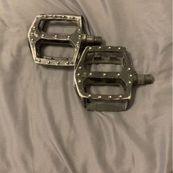 bmx/bike pedals