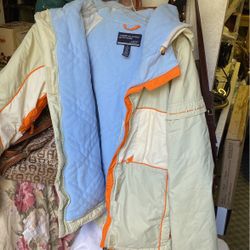 America Eagle Size Medium 