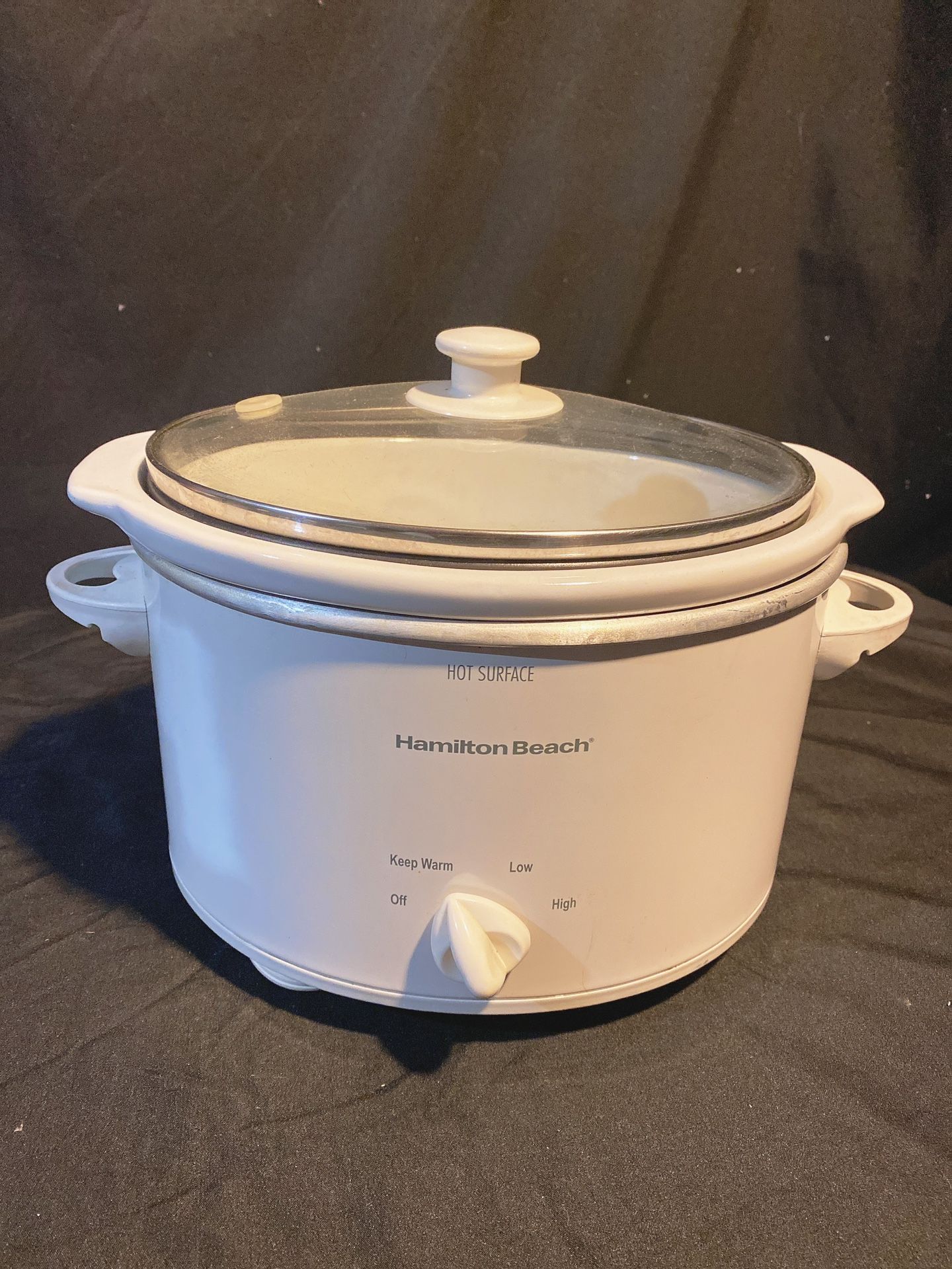 Slow cooker by hamilton beach