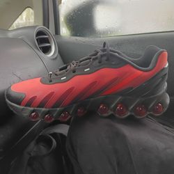 Nike Air Max DN8 Bred