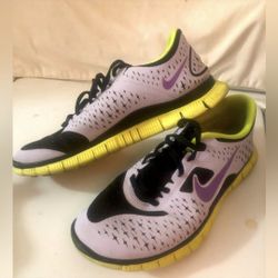 Nike Free Run Sneaker 