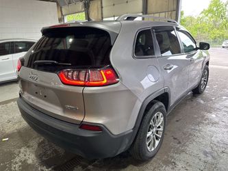 2020 Jeep Cherokee