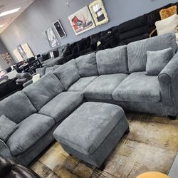 Sectional Grey W Otterman $798