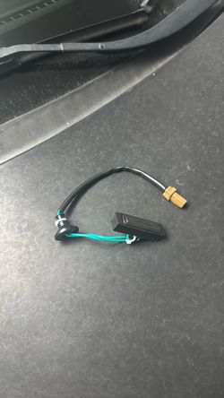 Latch trunk lid release
