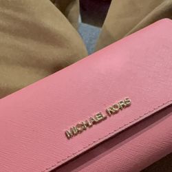 Micheal Kors Wallet