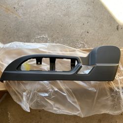 2014 Acadia Drivers Seat Trim