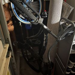 Free Beach cruiser Bicycle, Black Broken