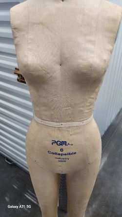 Size 6 Linen Full Body Pro Female Dress Form Mannequin.