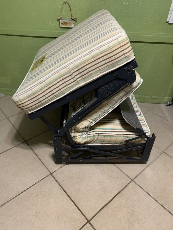 Castro Convertible ottoman/bed for Sale in PT CHARLOTTE, FL OfferUp