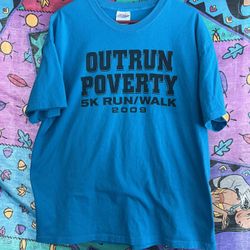 outrun poverty 5k t shirt size XL