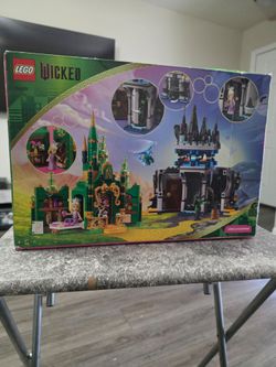 Lego Wicked Emerald City. New Unopened