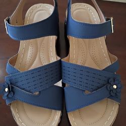 New Blue Wedge Sandles with Bows 