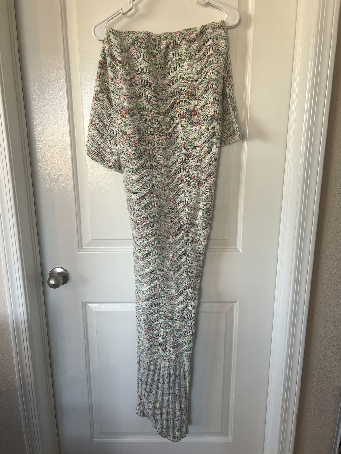Crochet Mermaid Tail Blanket