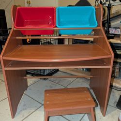 Kids Art Desk 
