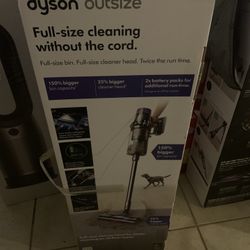 Dyson Outsize Cordless Vacuum Cleaner