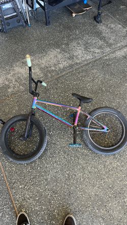 18” ELITE BMX bike
