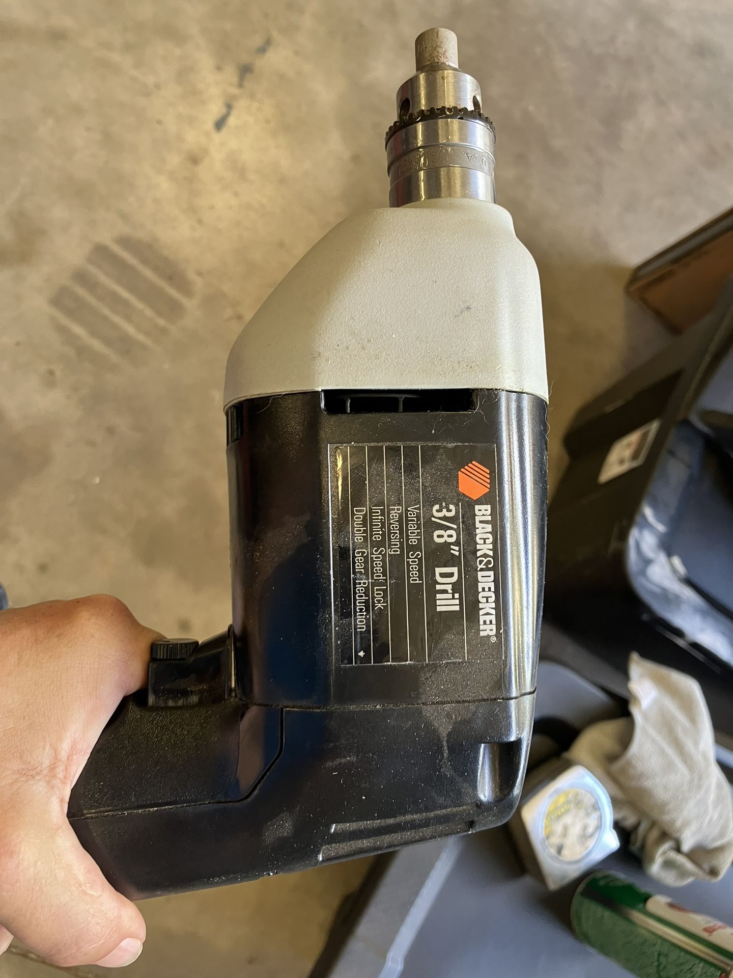Black And Decker 3/8 Electric Drill