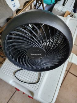 Honeywell TurboForce Air Circulator Fan – 3 Speed – Works Great