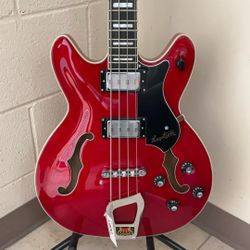 HAGSTROM VIKING ELECTRIC BASS GUITAR.