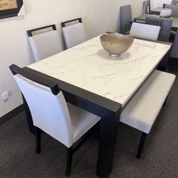 Dining Set 