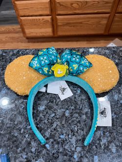 Disney Parks EPCOT  Minnie Mouse Ears Headband.  Brand new with tags.