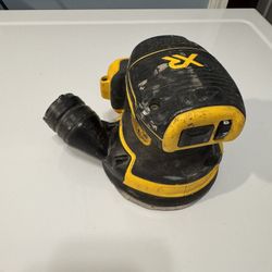 Dewalt 20 volt Orbital Sander 5” XR variable speed 