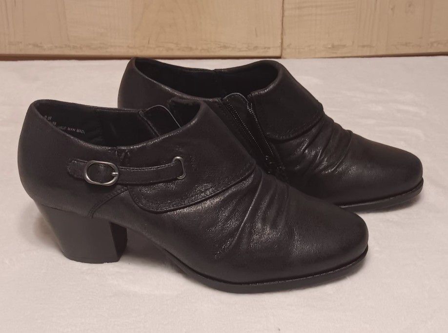 Baretraps Shoes Women's Size 9 W Black Rilah Block Heel Ankle Booties